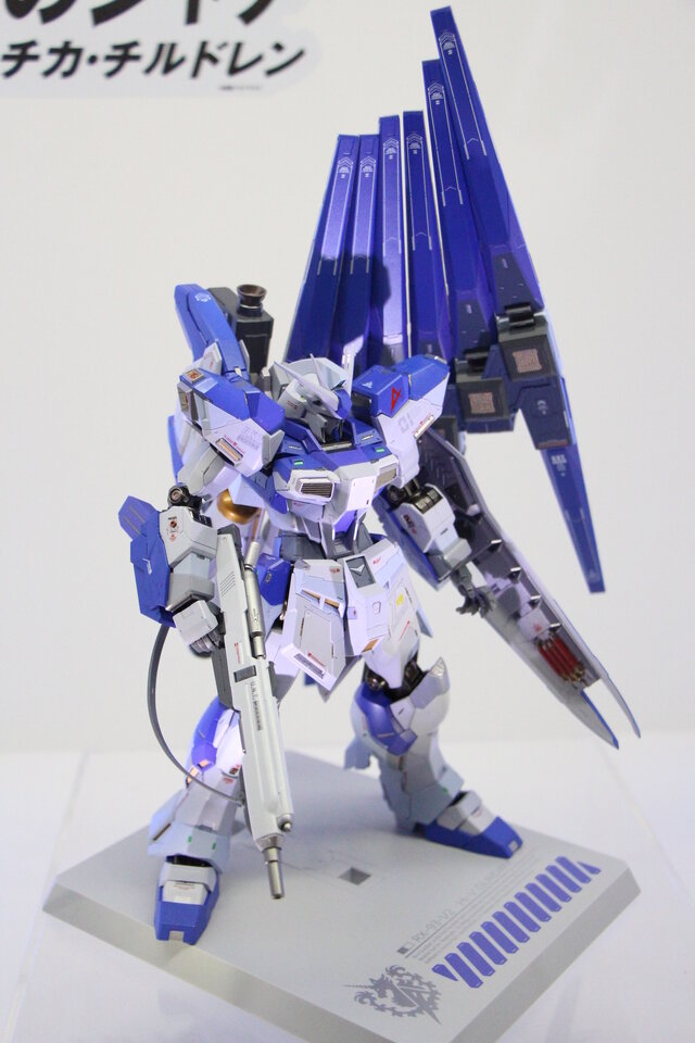 「Hi-νガンダム」新作METAL BUILDの発売スケジュールを見逃さないで！ファンネルの背負い方がνガンダムを思わせる“2026（仮）Ver.”