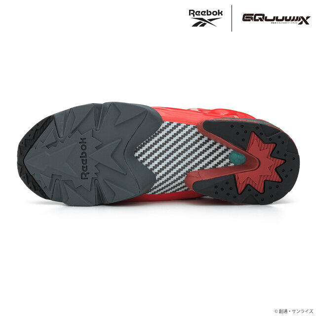 「ガンダム ジークアクス」×「リーボック」コラボスニーカーが強烈なインパクト！GQuuuuuuX、RED GUNDAMモデルの2種展開