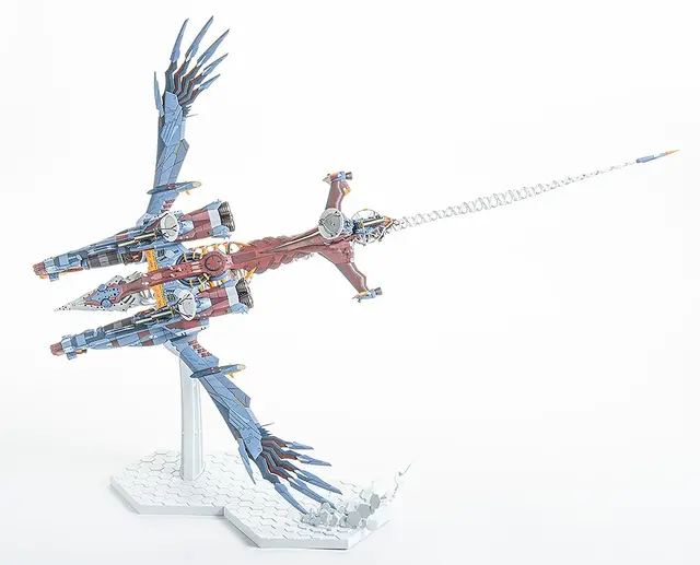 「シン・エヴァンゲリオン劇場版」より「AAAヴンダー」が堂々プラモ化！全長約509mmの大迫力、肋骨のような構造体まで見事に表現