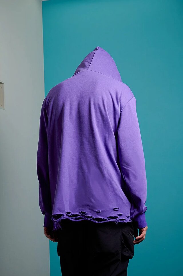 『ウマ娘』エアシャカールの私服を完全再現！「NULL」パーカーと格子柄のジャケットがラインナップ