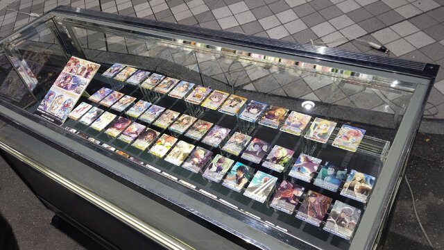 『アイマス』合同ライブ「MOIW2025」に“アイ”が集まる！「のぼり」や「痛車」など会場周辺施策をレポート