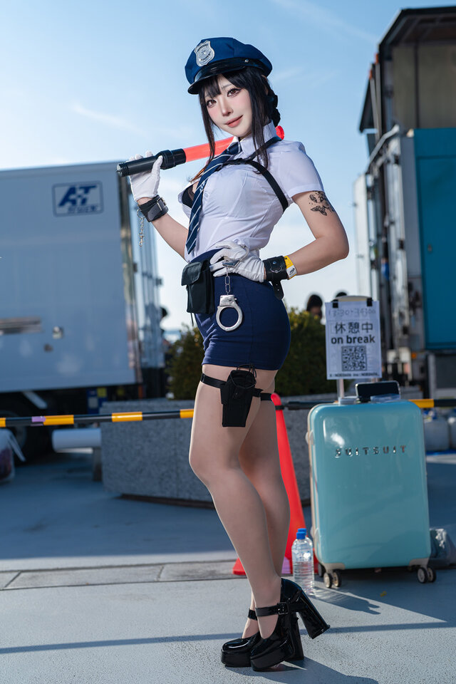 D:キラーワイフ『勝利の女神:NIKKE』／NOE（X：@noe0606）