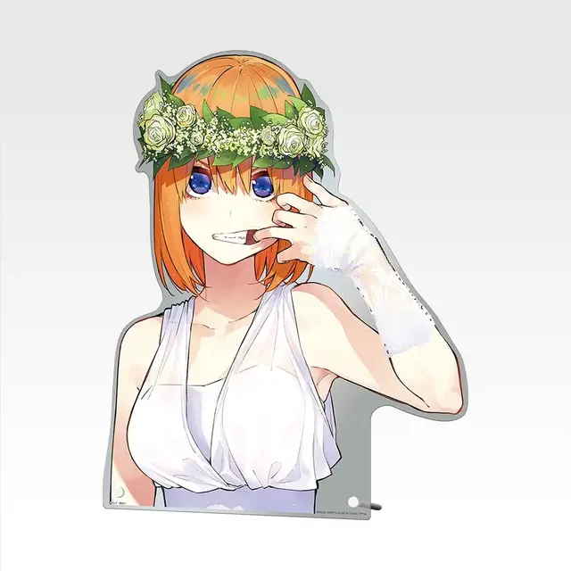 「五等分の花嫁」 原作イラストの一番くじ全ラインナップ公開！ウェディング姿の大型アクリルボードをはじめ、告白シーンを集めた”愛が溢れるTシャツ”など