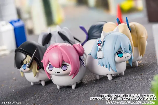 『勝利の女神：NIKKE』謎生物「DORO」が電動ホビーに！ “専用ドッグラン”と共に登場ーシークレットは「金のDORO」