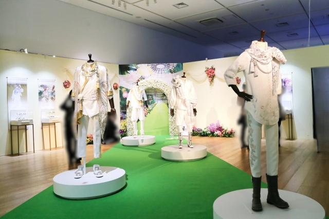 『ディズニー ツイステッドワンダーランド展｜Seasonal Memories』