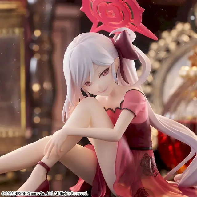 煌びやかなドレス&妖艶座り姿…！『ブルアカ』より「ムツキ」「アル」がオリジナル衣装でプライズフィギュア化