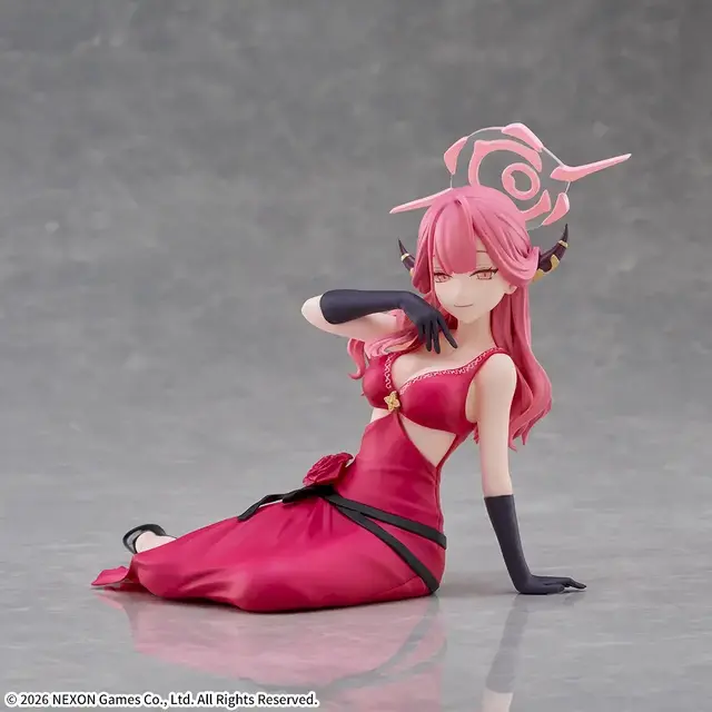 煌びやかなドレス&妖艶座り姿…！『ブルアカ』より「ムツキ」「アル」がオリジナル衣装でプライズフィギュア化