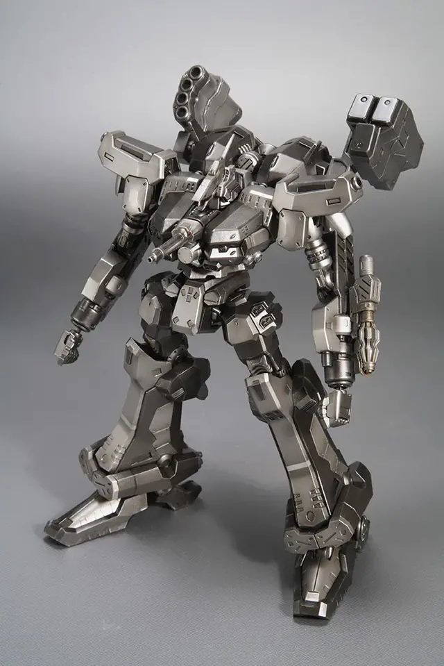 『アーマード・コア』シリーズより「クレスト CR-C90U3」プラモデルが予約受付開始！「V.I.シリーズ」復刻生産プロジェクト第1弾