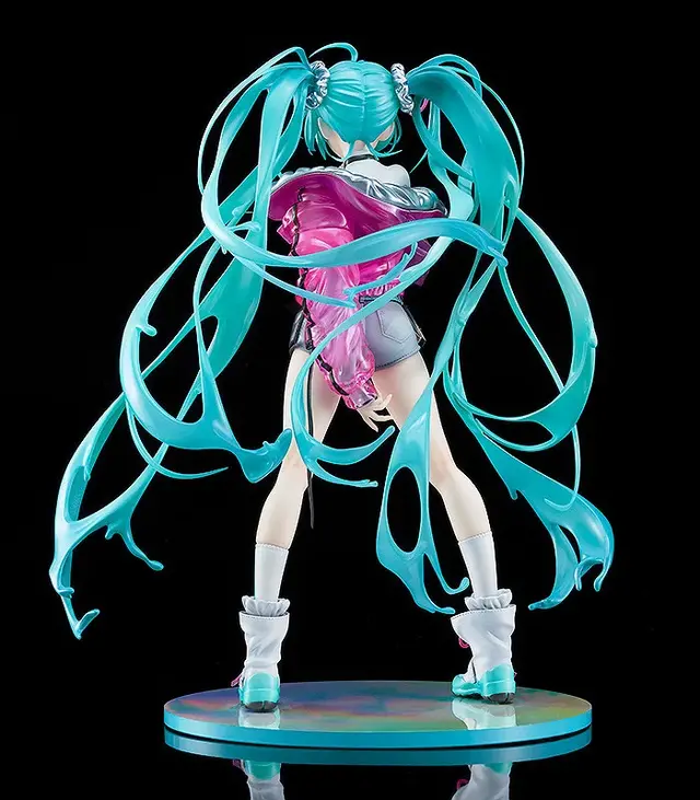 人気フィギュア「初音ミク with SOLWA」が再販予約開始！イラストレーター・米山舞が描くスタイリッシュなミクさん