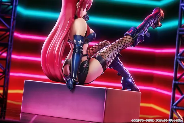 「天元突破グレンラガン」ヨーコ・リットナーの新作フィギュアがセクシー！艶感のボンテージコスを披露