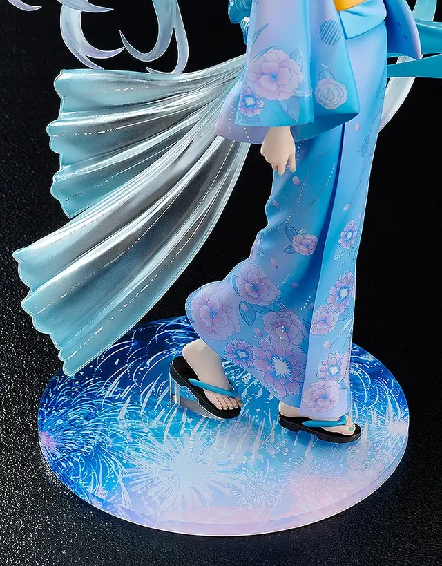「初音ミク」が花火&ドローンショーのメインビジュアルで立体化！クリアパーツ使用のツインテールと大きく広がる帯が幻想的