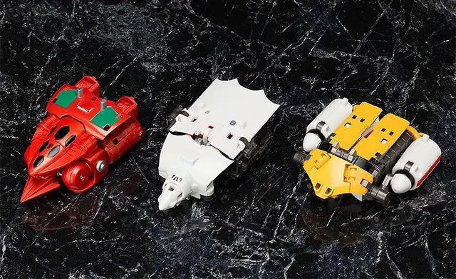 伝説の「ダイナミックチェンジR ゲッターロボ」が再始動！リアル等身の3機ゲットマシンが変形合体しゲッター各形態へ