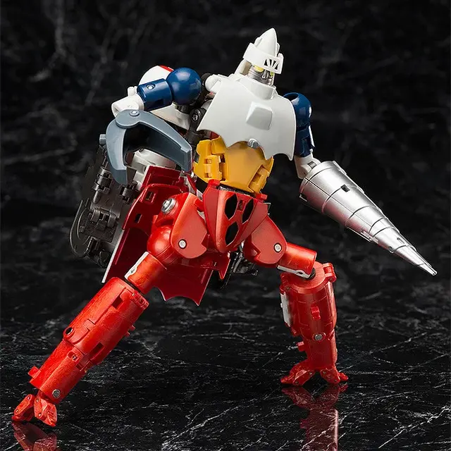 伝説の「ダイナミックチェンジR ゲッターロボ」が再始動！リアル等身の3機ゲットマシンが変形合体しゲッター各形態へ