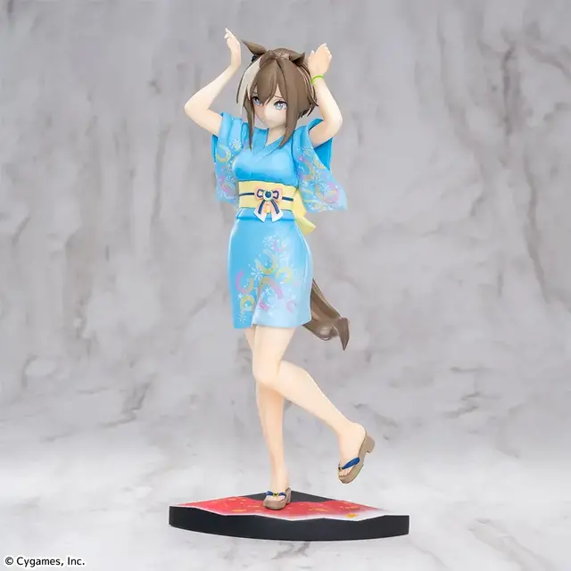 『ウマ娘』サトノクラウンとシュヴァルグランが、夏らしい「トレセン音頭」でプライズフィギュア化！