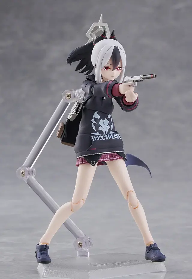 『ブルアカ』鬼方カヨコのfigmaが魅力にあふれてる!「戦闘顔」「照れ顔」や「しゃがみスカート」など様々な差し替えパーツを用意