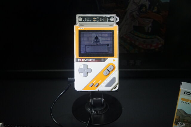 なぜ「電ファミ」が出展側に? 奥底には「インディーゲームに還元できていない問題意識」―「電ファミニコゲーマー」ブース担当者にインタビュー! 100件以上から厳選の「特別推薦枠」や、「第四境界」新作『人のゲームカセット』展示も【BitSummit PUNCH】