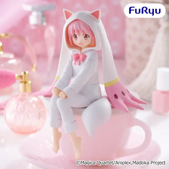 「魔法少女まどか☆マギカ」より「鹿目まどか」が、キュゥべえの着ぐるみパジャマ姿でぬーストフィギュア化!
