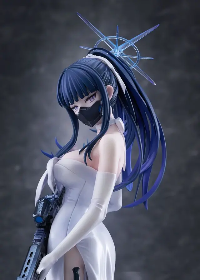 ガーターベルトにナイフを装着、ドレス姿でアサルトライフル！『ブルアカ』より「サオリ」フィギュアが最高にクール