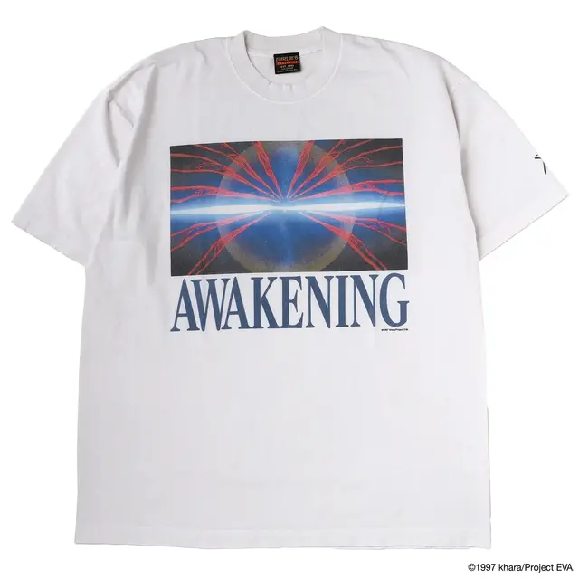 エヴァの高級Tシャツが雰囲気満点！質感までこだわって「瞬間、心、重ねて」や「魂のルフラン」をフィーチャー