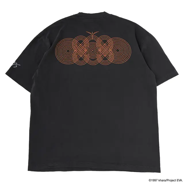 エヴァの高級Tシャツが雰囲気満点！質感までこだわって「瞬間、心、重ねて」や「魂のルフラン」をフィーチャー
