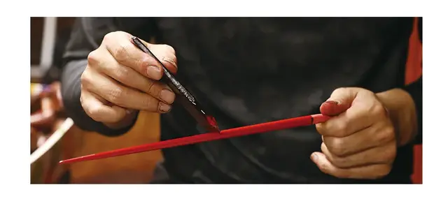 ピカチュウが“蒔絵”で描かれたお箸…！「山田平安堂」より漆器の「ポケモン箸」が販売