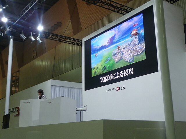 【Nintendo World 2011】25年ぶりの新作『新・光神話 パルテナの鏡』の詳細が遂に公開