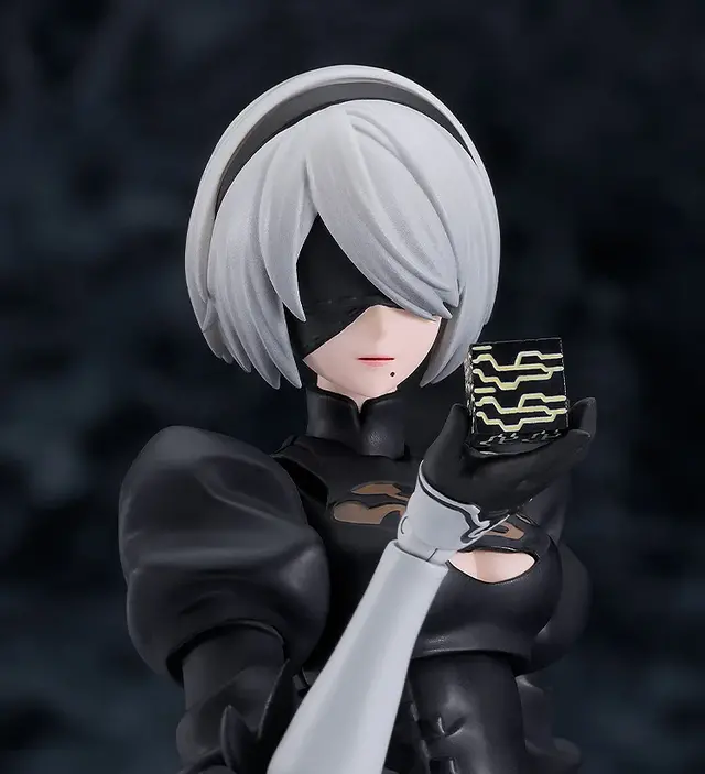 チラ見えする太もも…！アニメ『ニーア オートマタ』より「2B」の可動フィギュアが再販―ウィルス汚染顔や白の契約など付属パーツも豊富