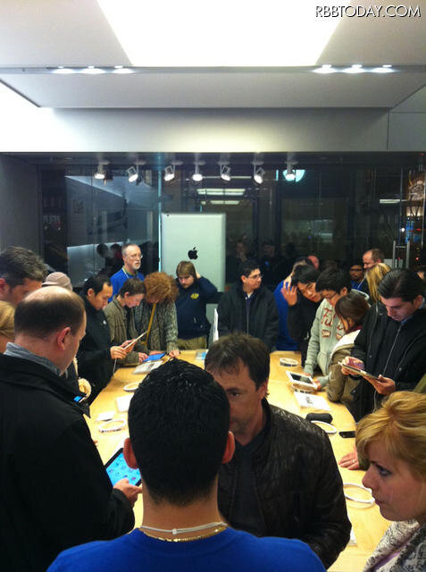 iPad 2販売開始（サンフランシスコ） iPad 2販売開始（サンフランシスコ）