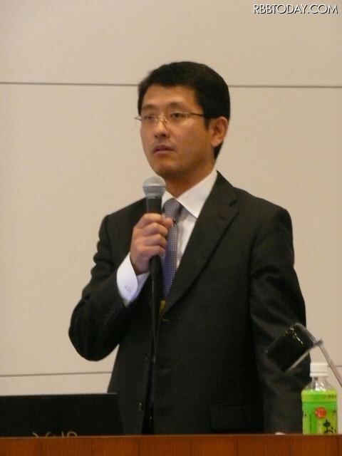 KDDI 商品開発統括本部 au商品開発部長 内藤幹徳氏 KDDI 商品開発統括本部 au商品開発部長 内藤幹徳氏