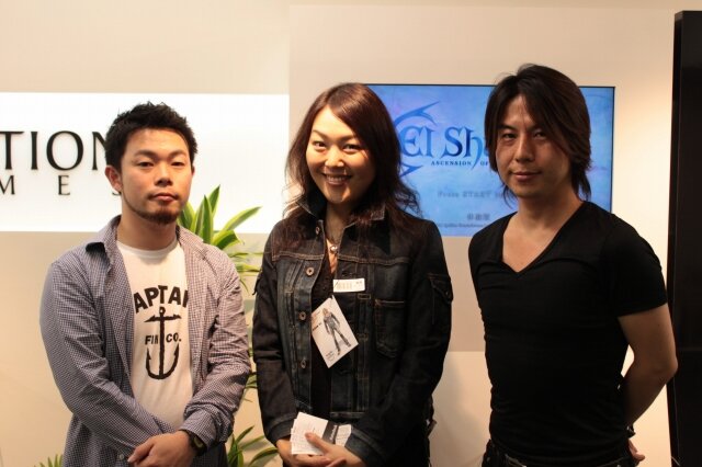 左から中村氏、広報の上西氏、織田氏