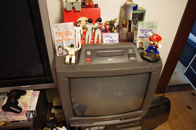 これは懐かしい！スーパーファミコン内蔵テレビ（21型）、今では貴重な品