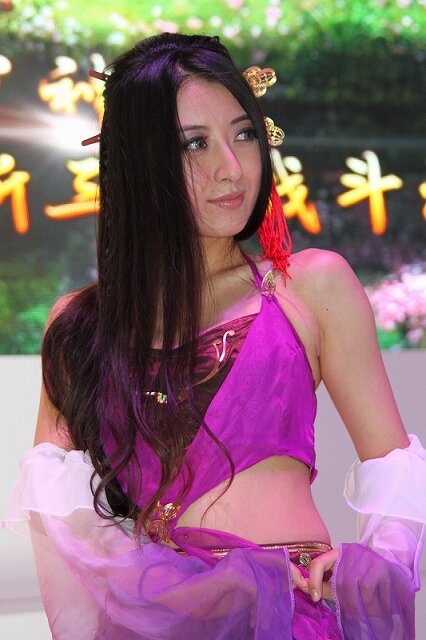 【China Joy 2012】とれたて中国美人をお届け！ゲームショウを彩るコンパニオンたち200枚(1)