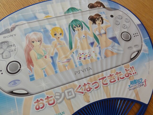 『初音ミク -Project DIVA- f』林PとOSTER projectも駆けつけた試遊会初日をレポート