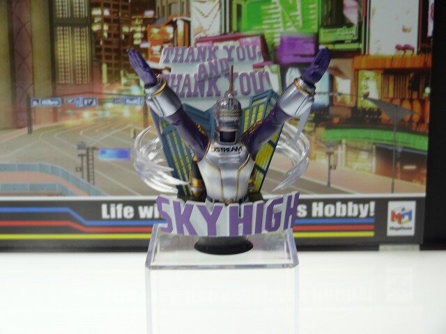 【ワンフェス2012夏】『TIGER&BUNNY』フィギュアとチェスピース登場