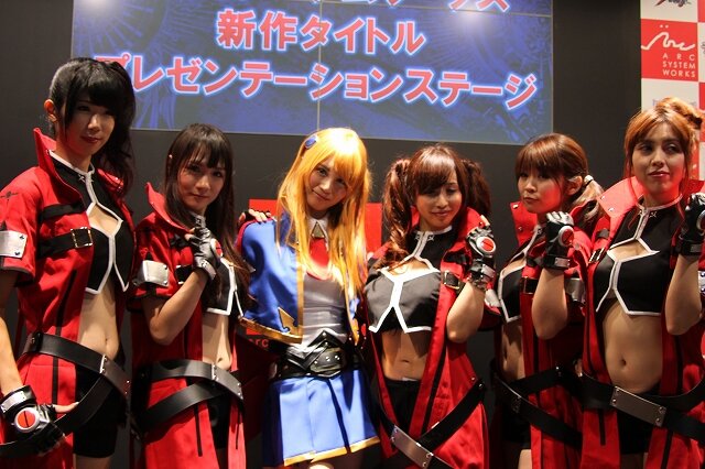 【TGS 2012】ビジネスデーを彩ってくれたコンパニオンたち、DAY2編