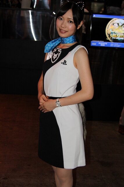 【TGS 2012】ビジネスデーを彩ってくれたコンパニオンたち、DAY2編