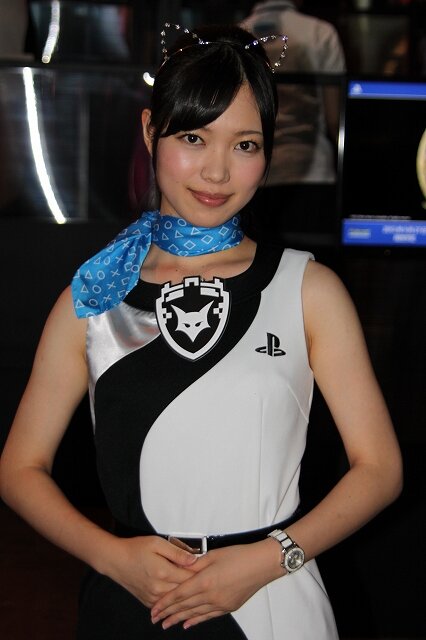 【TGS 2012】ビジネスデーを彩ってくれたコンパニオンたち、DAY2編