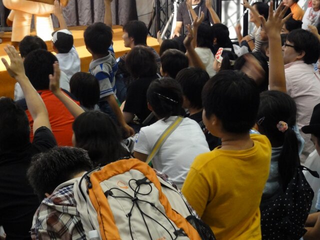 【TGS 2012】『アイルーでパズルー』鈴木Pとアイルーがファミリーコーナーにやってきた！