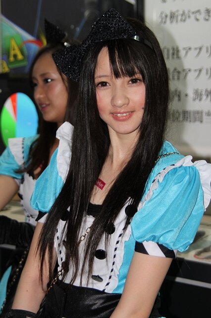 【TGS 2012】パブリックデーで一段と輝く美人コンパニオン特集 今年のラスト