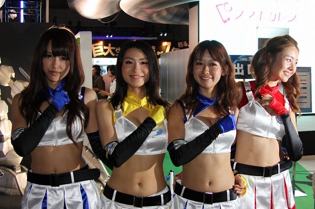 【TGS 2012】パブリックデーで一段と輝く美人コンパニオン特集 今年のラスト