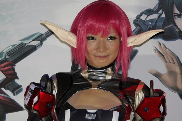 【TGS 2012】パブリックデーで一段と輝く美人コンパニオン特集 今年のラスト