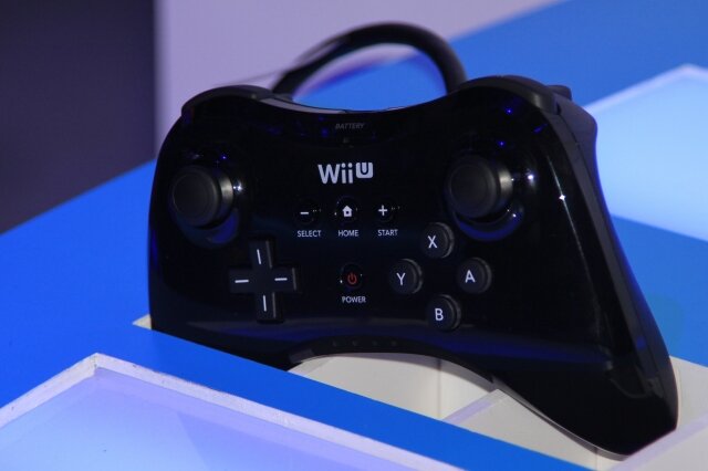  Wii U PROコントローラー