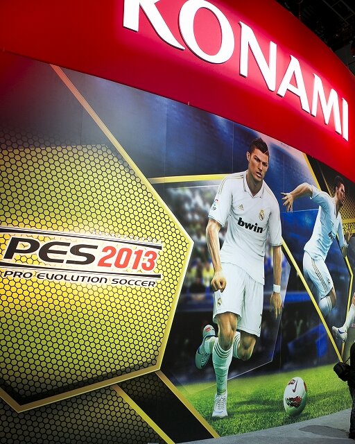 『ウイニングイレブン』の海外版『Pro Evolution Soccer』が牽引