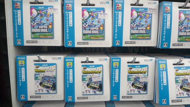 『New スーパーマリオU』と『Nintendo Land』は多めに並んでいます