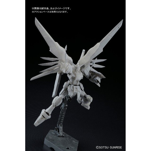 「デスティニーガンダム」がリアルグレードで登場 ― 翼や武器の展開ギミックも再現可能