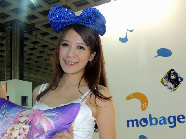 【台北国際ゲームショウ 2013】台湾女性の美しさにうっとり・・・美人コンパニオンをフォトレポート(1)