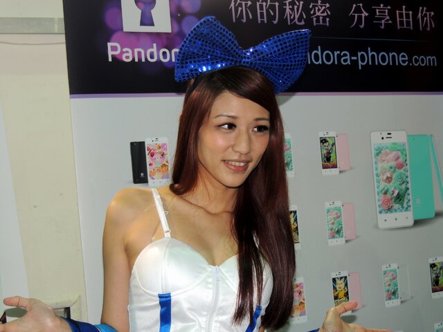 【台北国際ゲームショウ 2013】台湾女性の美しさにうっとり・・・美人コンパニオンをフォトレポート(1)