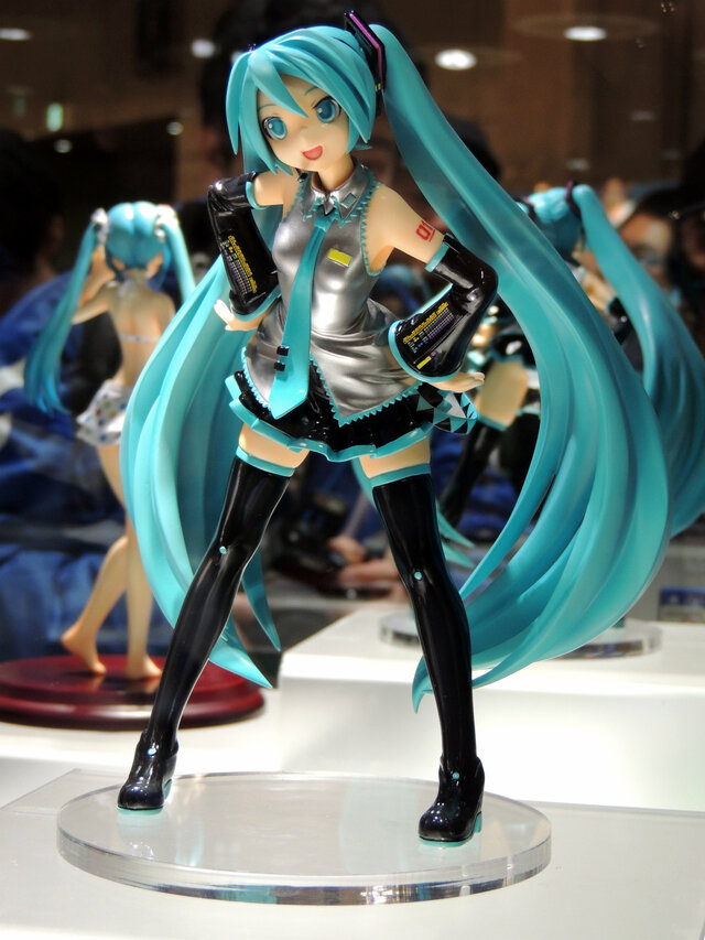 【ワンフェス2013冬】バズライト・イヤーに碇ゲンドウ、もちろん初音ミクも展示されていたセガのブースをフォトレポート