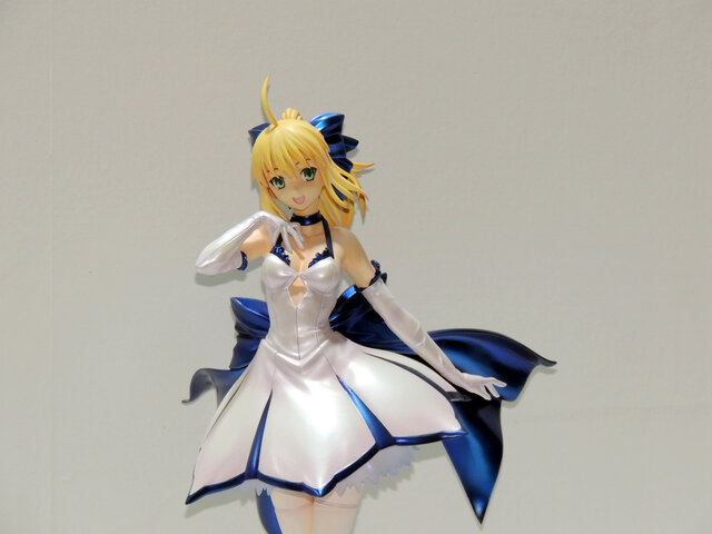 【ワンフェス2013冬】ドレスをまとったセイバーが素敵！アルターブースは人気キャラが大集結