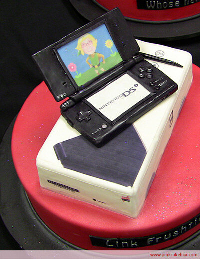 Nintendo DSi Cake